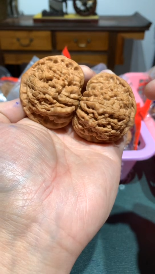 【闪购商品】文玩核桃吊坠官帽核桃