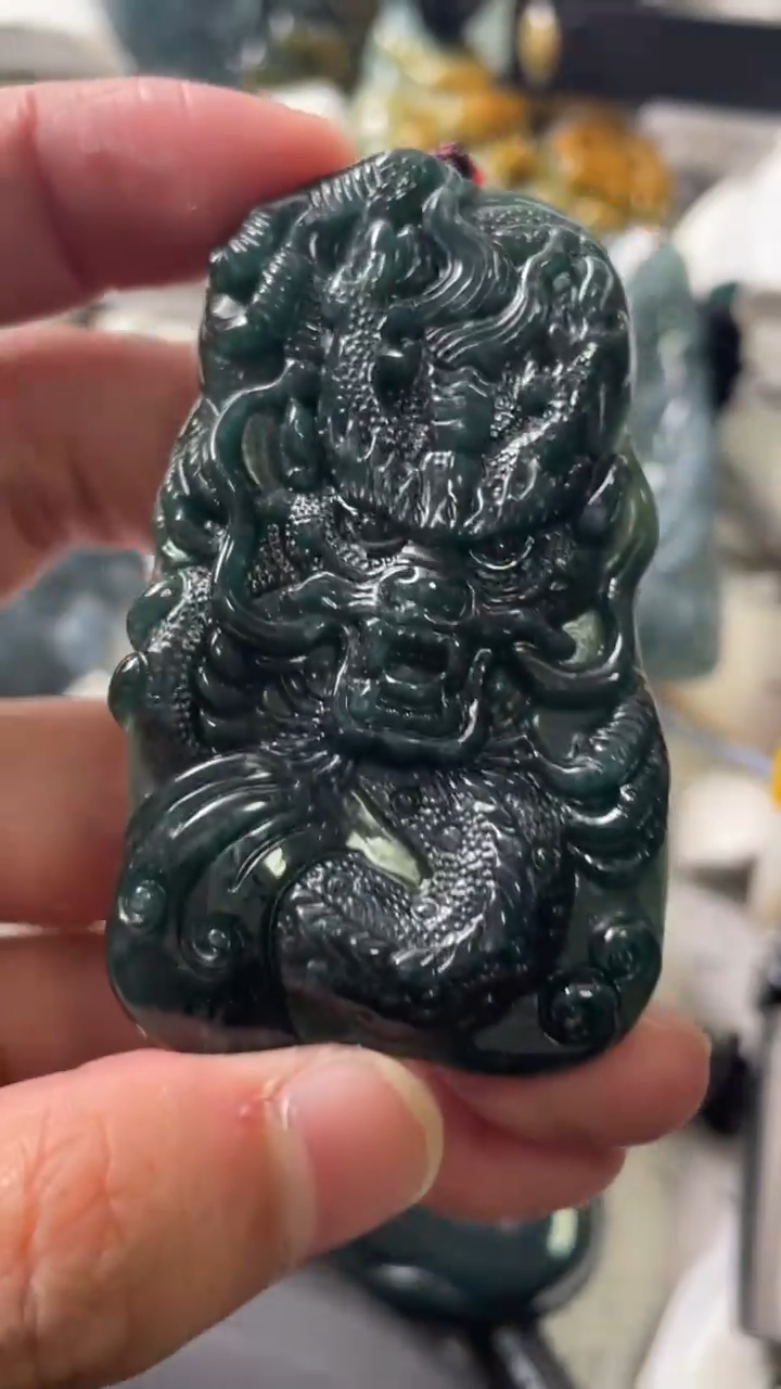 颈饰未镶嵌翡翠8