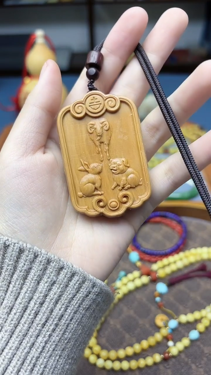 未镶嵌车挂玛瑙/玉髓玛瑙配饰吊坠羊兔猪ZD