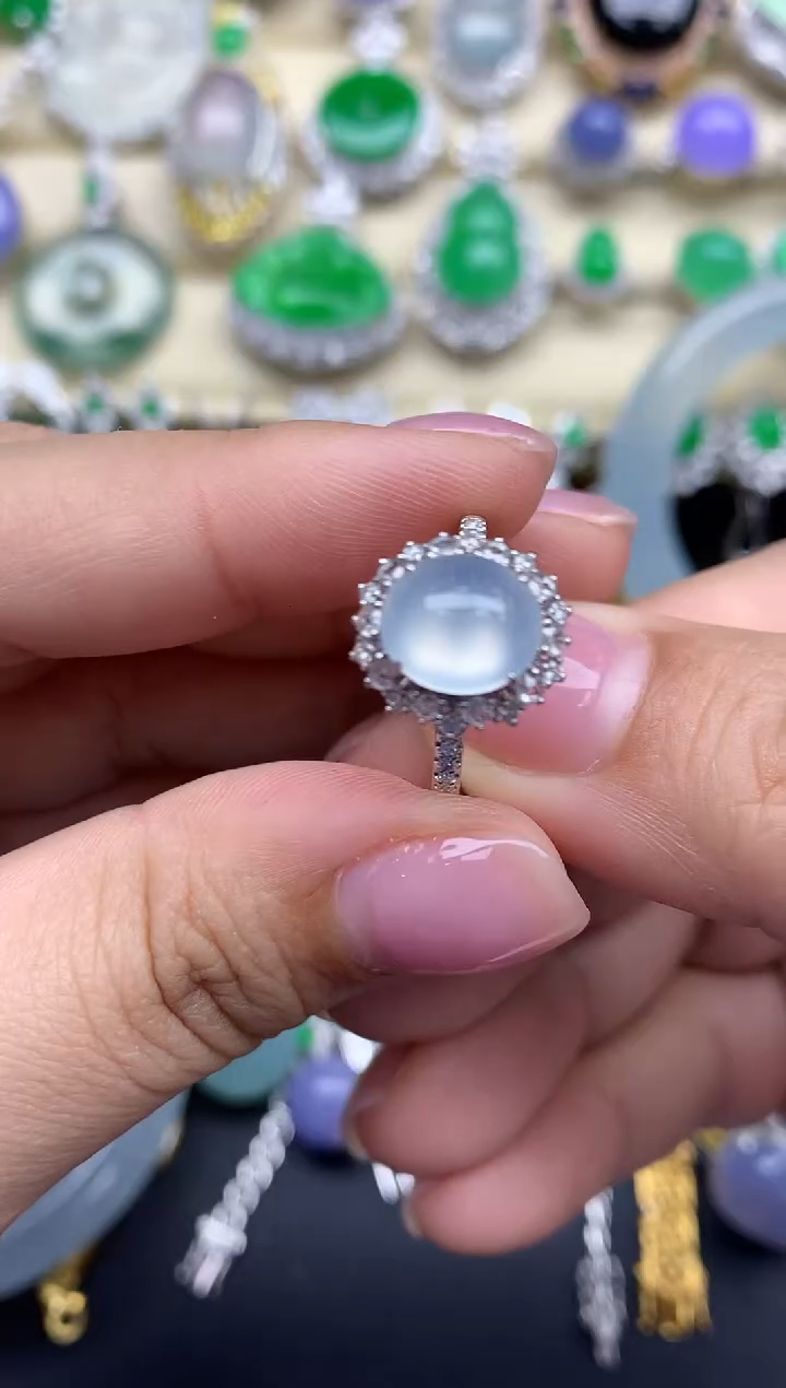 【闪购商品】翡翠戒指18K金镶嵌694-中国好珍宝