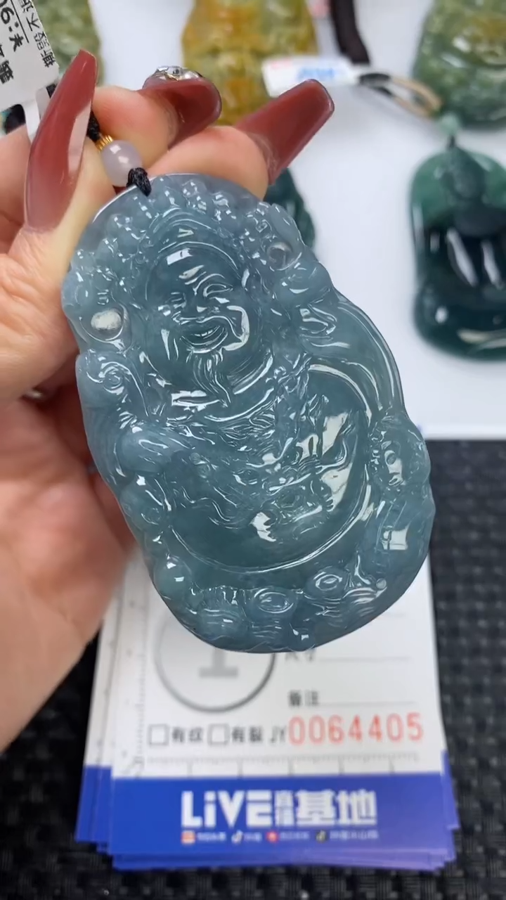 【闪购商品】翡翠颈饰未镶嵌11111111111111111