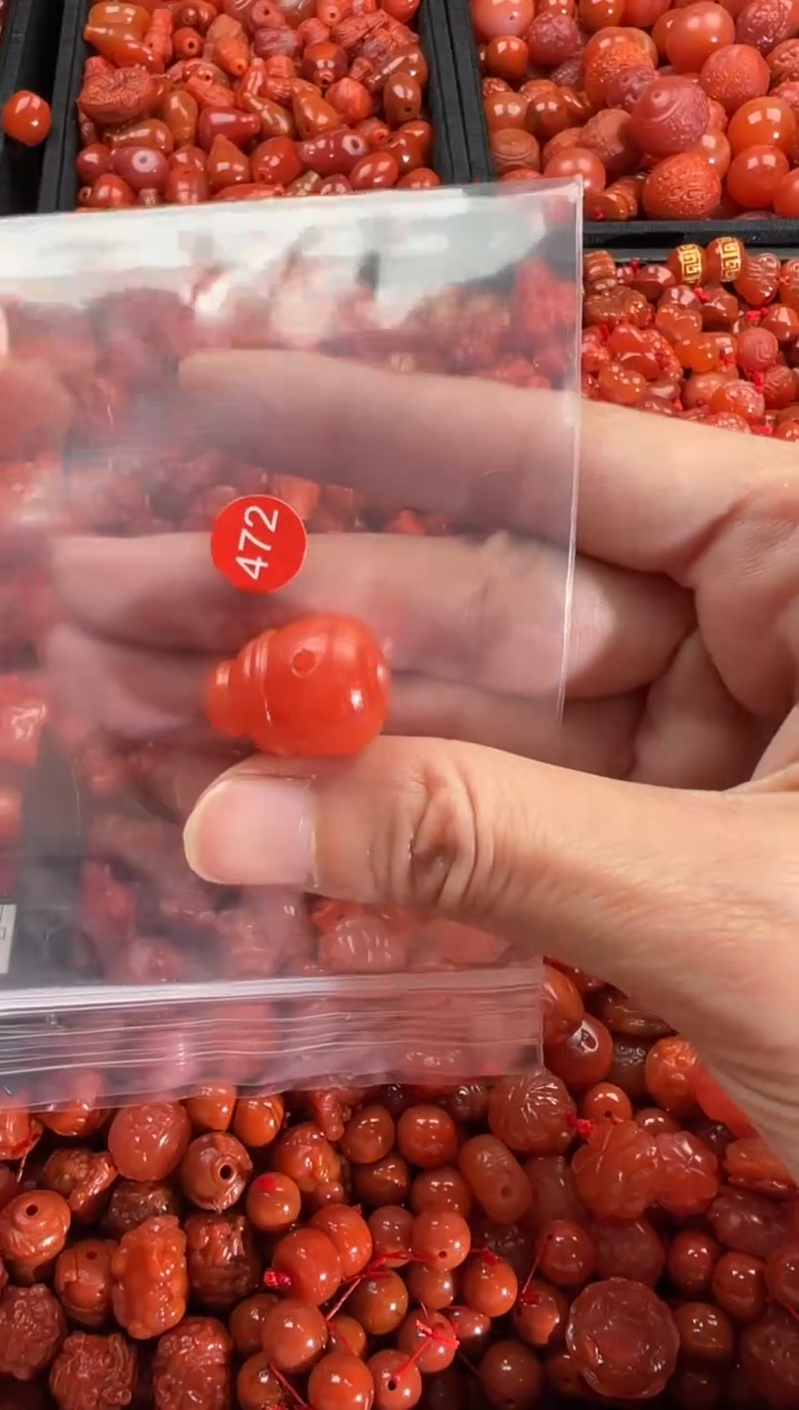 【闪购商品】南红玛瑙颈饰未镶嵌1