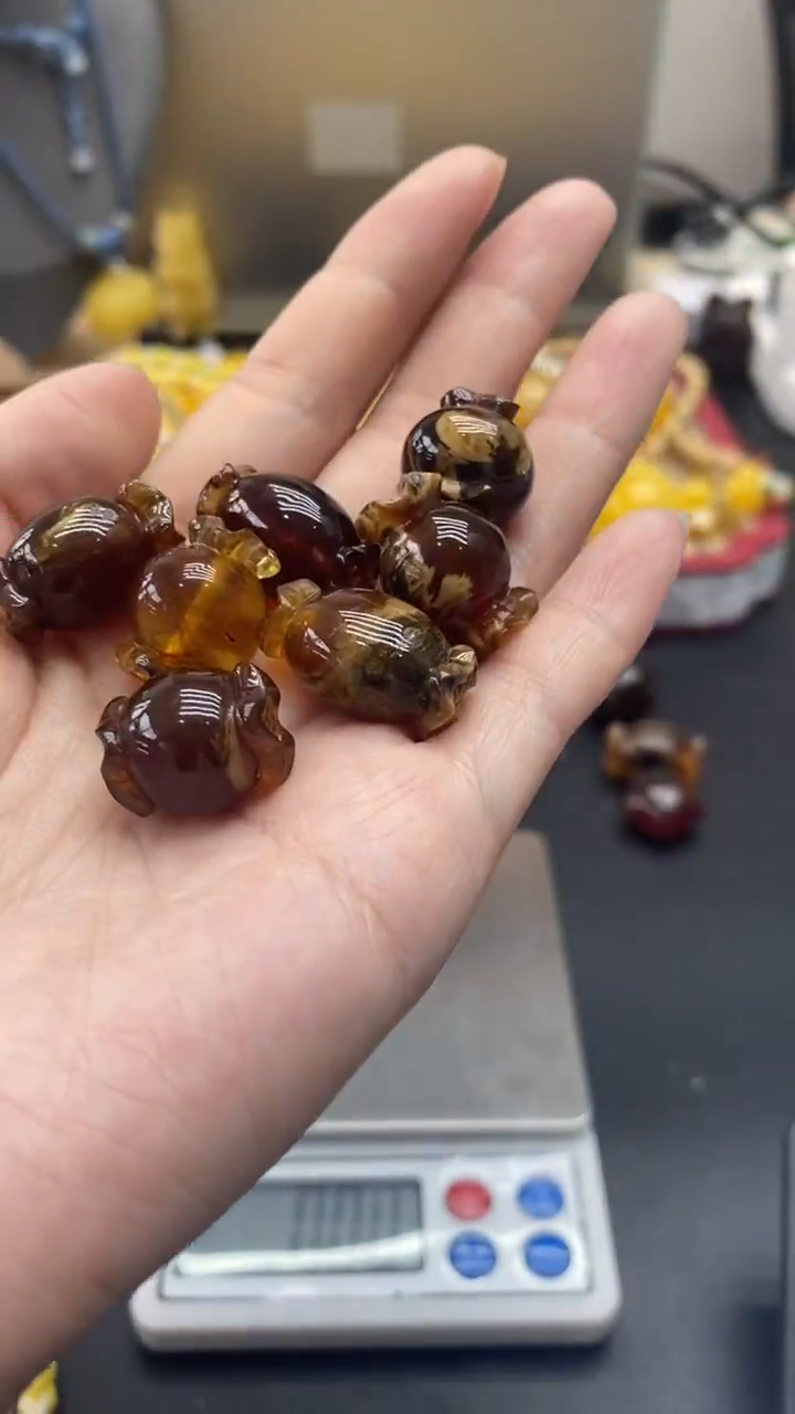 琥珀未镶嵌珠宝奇石266多样性发其一默认有瑕