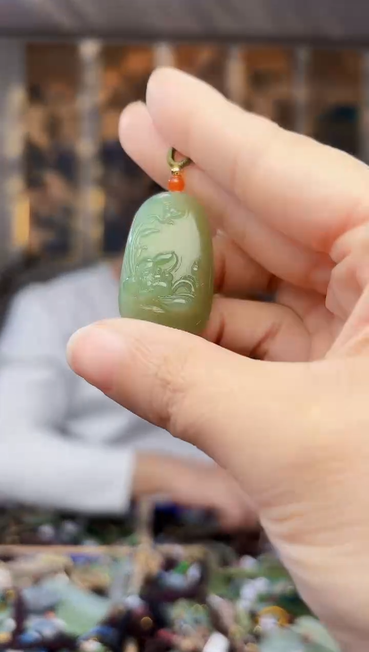 【闪购商品】和田玉挂件未镶嵌拍一发一