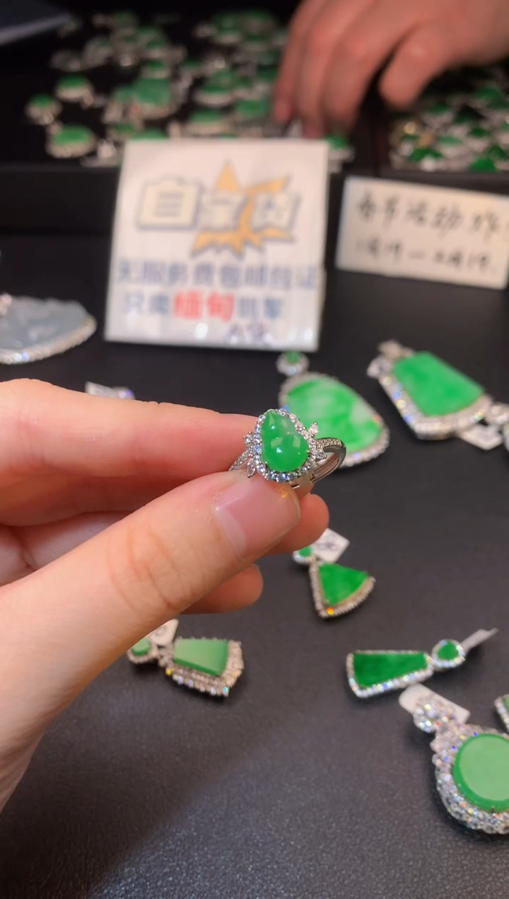 【闪购商品】翡翠戒指银S925镶嵌翡翠