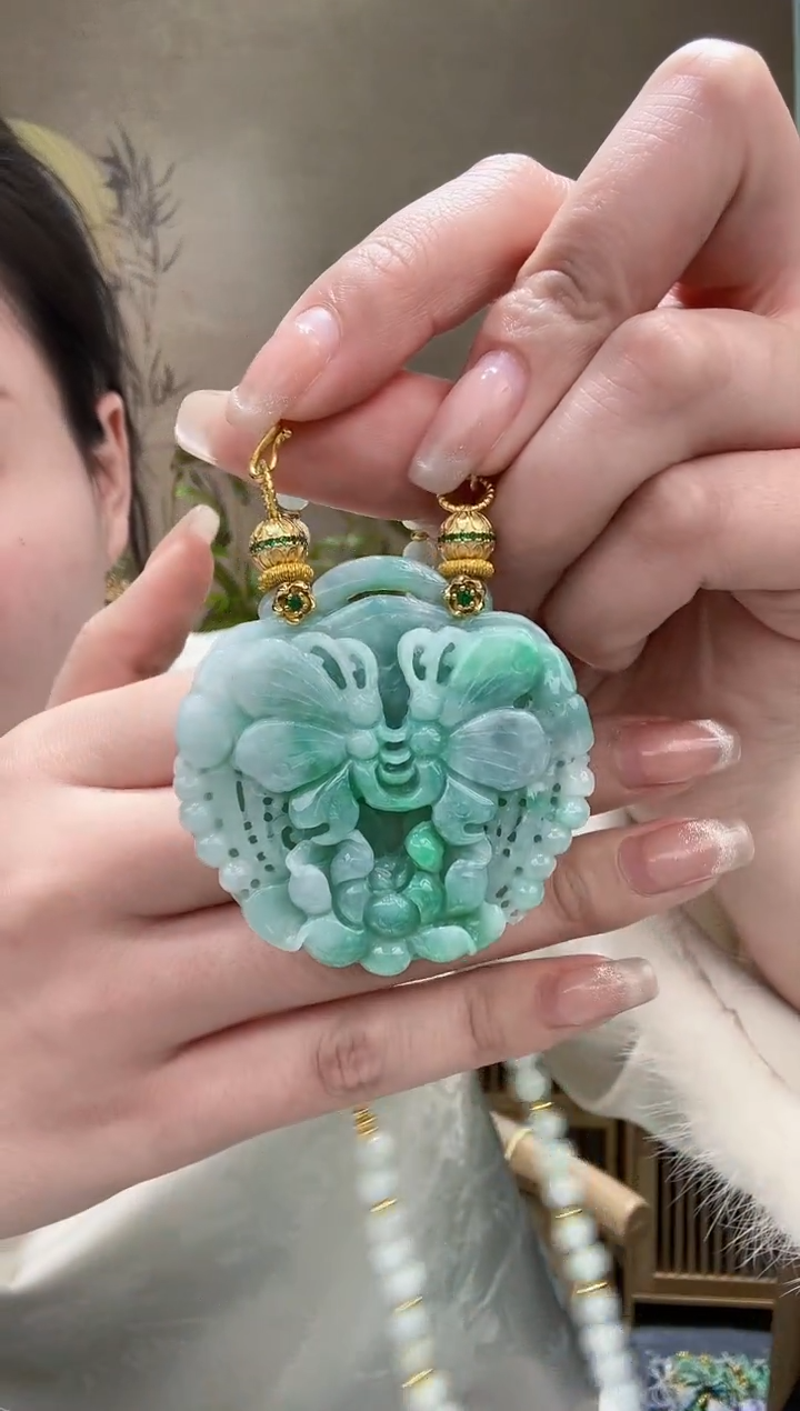 【闪购商品】翡翠颈饰未镶嵌吊坠