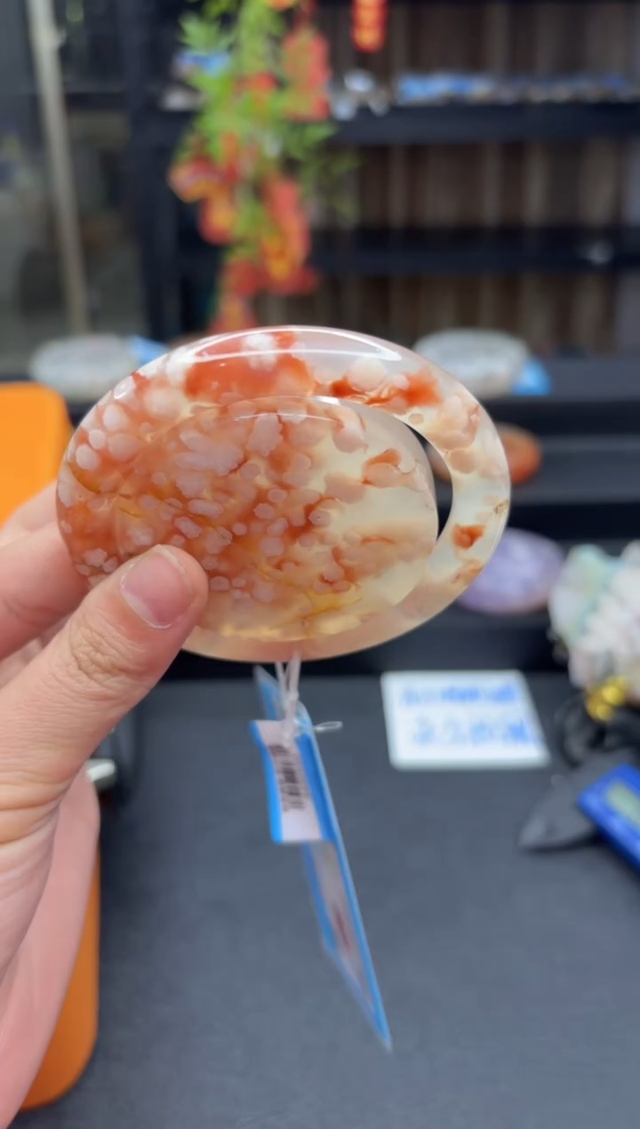 【闪购商品】石英质玉手镯未镶嵌80（62圈赠送镯心）