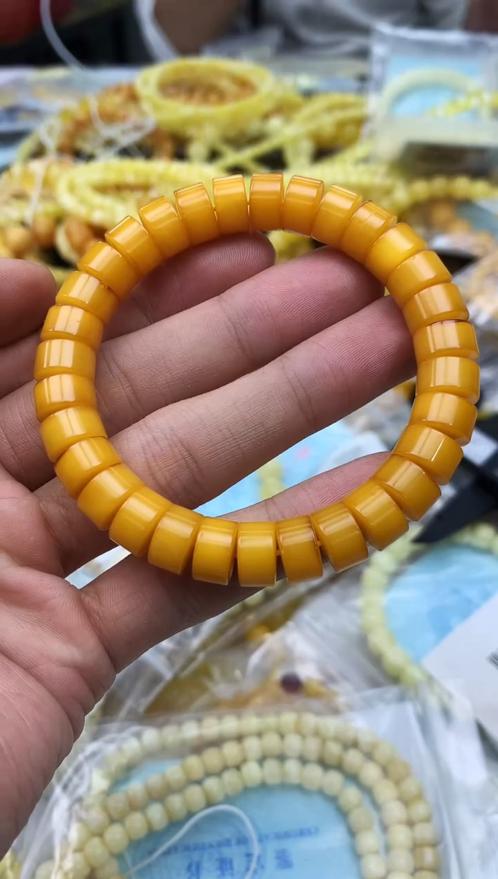 裸石蜜蜡未镶嵌手串