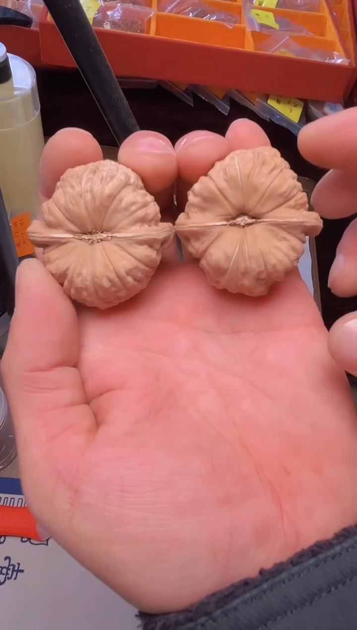 【闪购商品】文玩核桃把件45南瓜墩