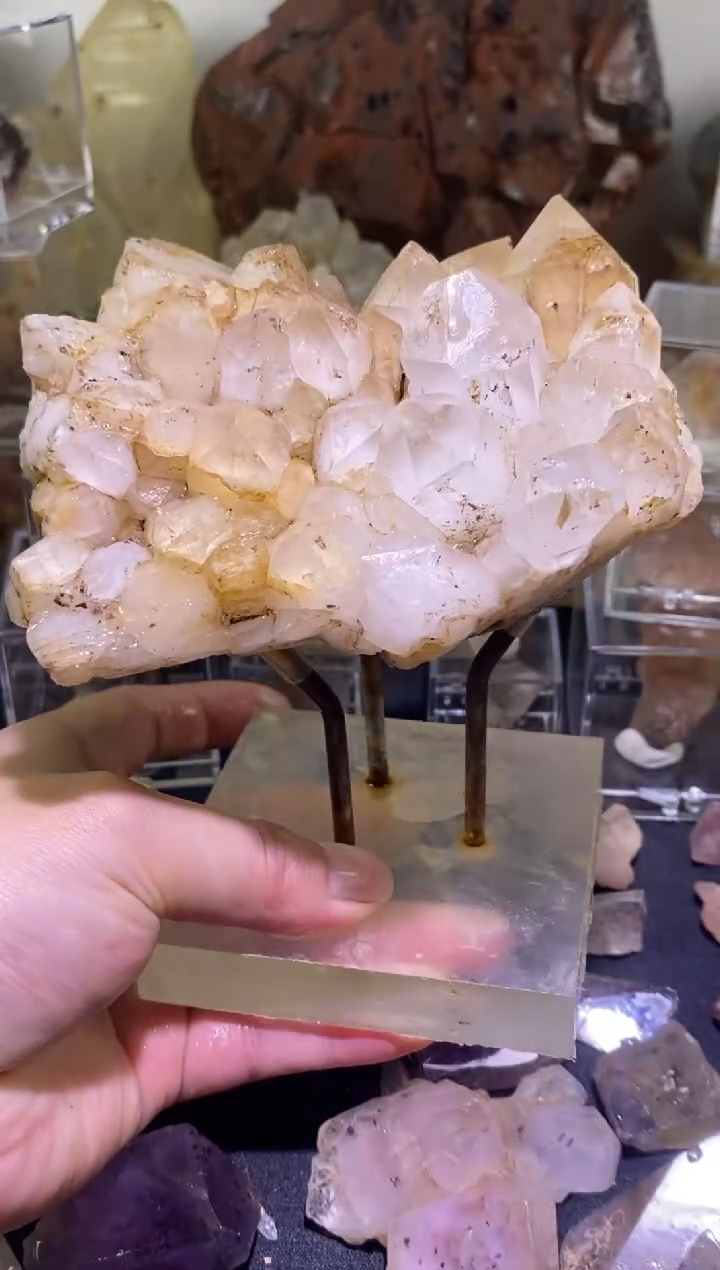 未镶嵌珠宝半成品水晶50号四川美姑超七花园水晶