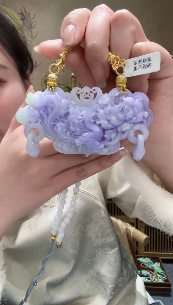【闪购商品】翡翠颈饰未镶嵌吊坠