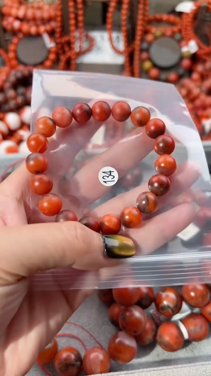 【闪购商品】南红玛瑙未镶嵌手串10+