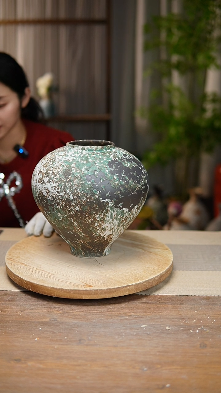 【闪购商品】陶瓷花器涂鸦绿月亮罐