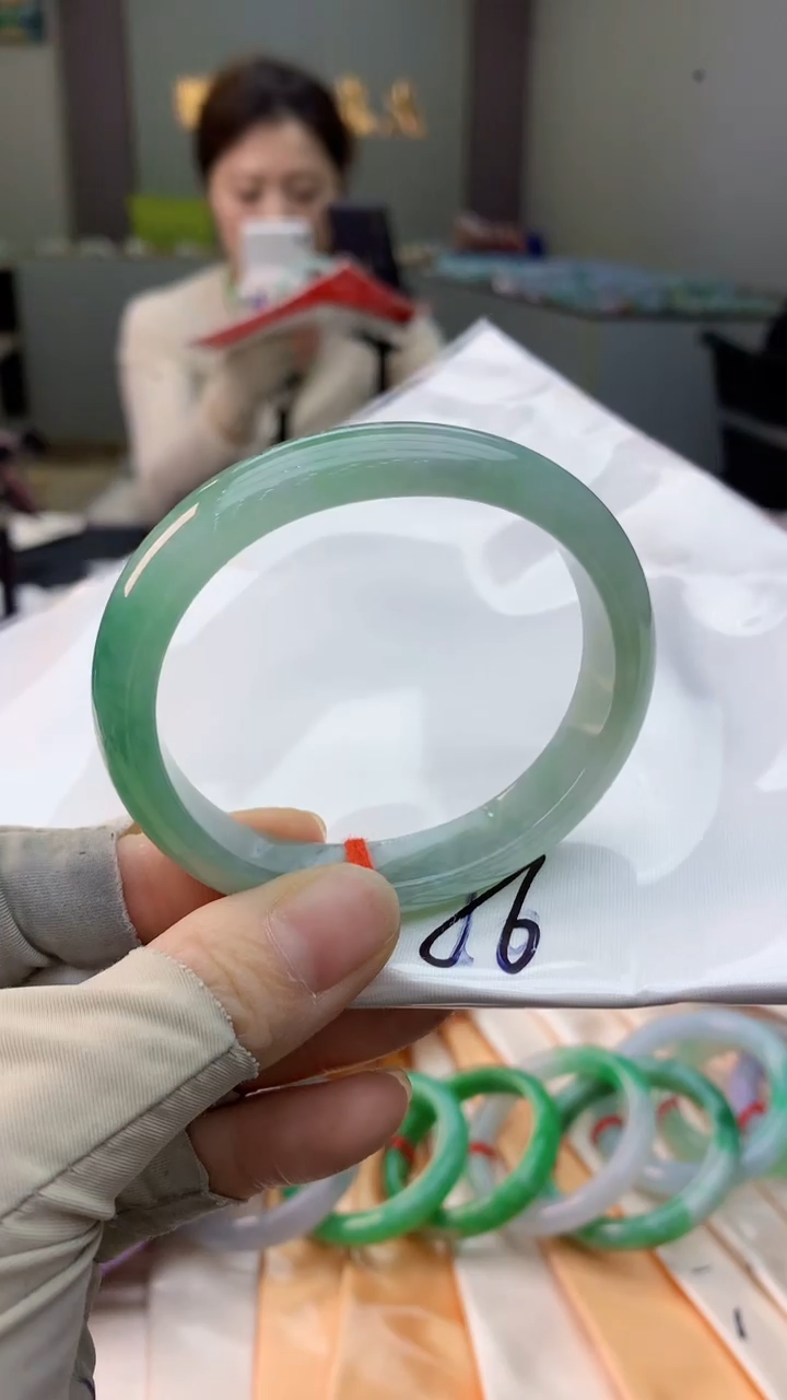 未镶嵌手镯翡翠0752376532