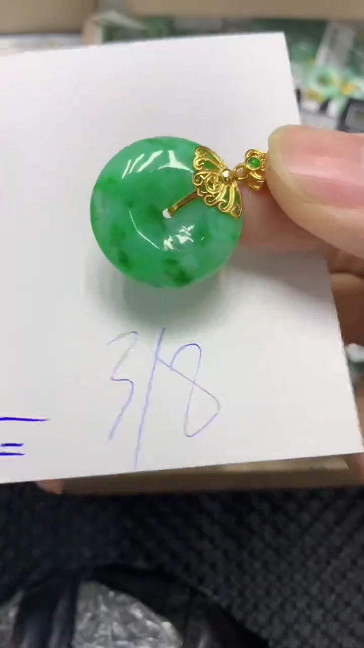 颈饰未镶嵌翡翠缅甸A货翡翠