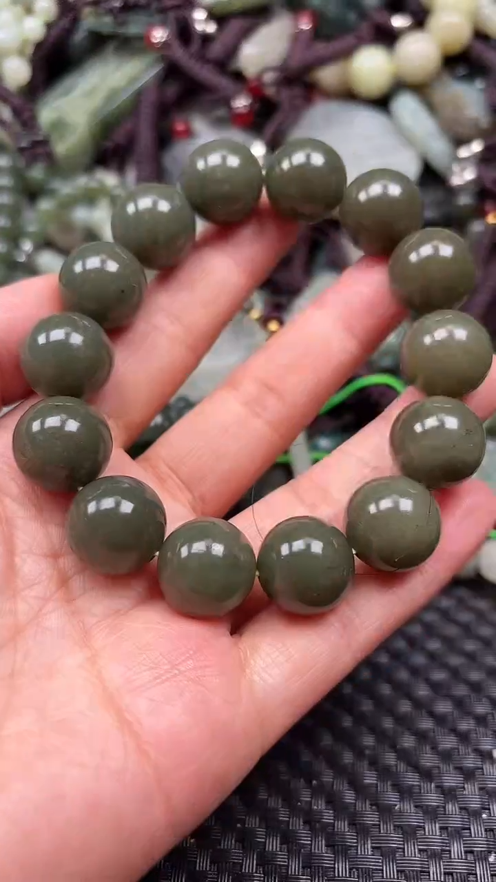 【闪购商品】和田玉颈饰未镶嵌.