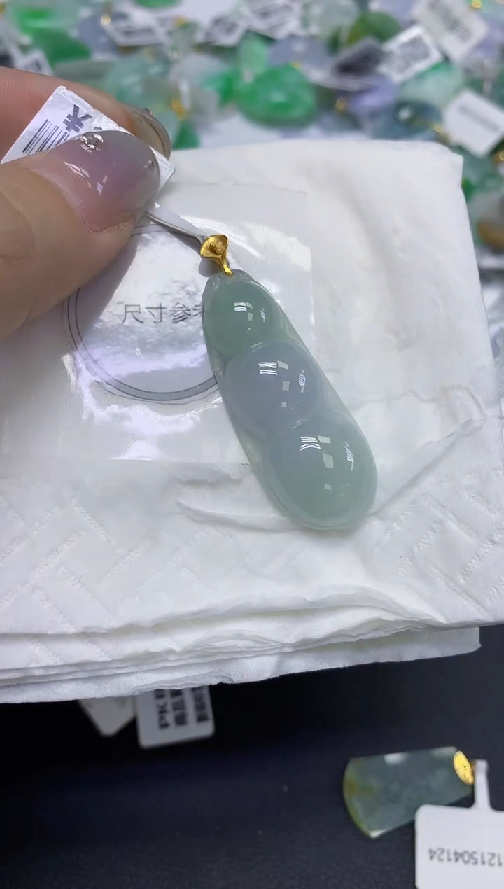 颈饰18K金镶嵌翡翠天然缅甸翡翠A货百元以上9元证书费自理