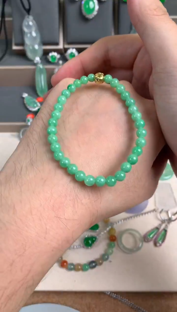 未镶嵌手链翡翠翡翠