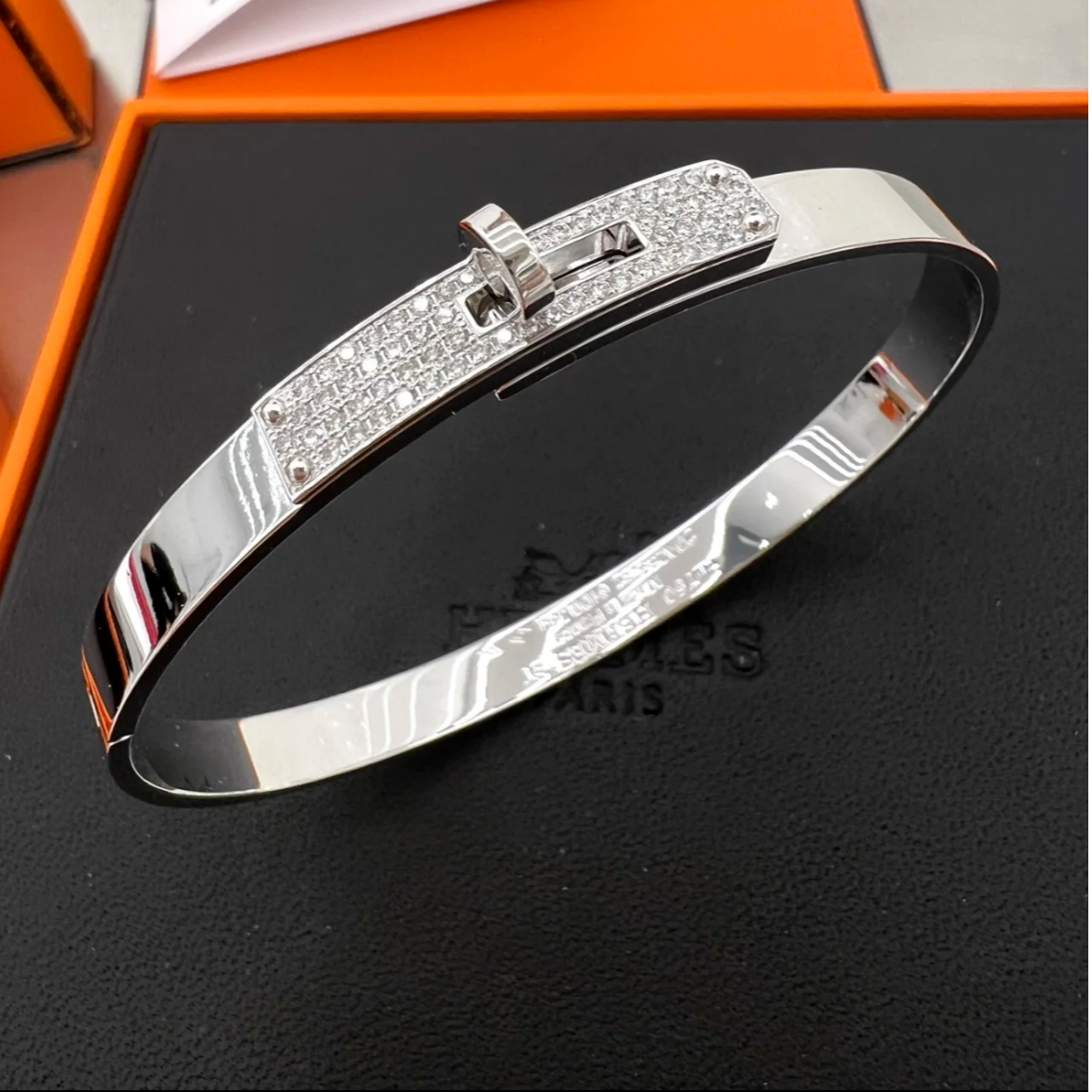 99新 Hermes/爱马仕 小花6花 Kelly 半钻 手镯 18K白金/钻石 ST