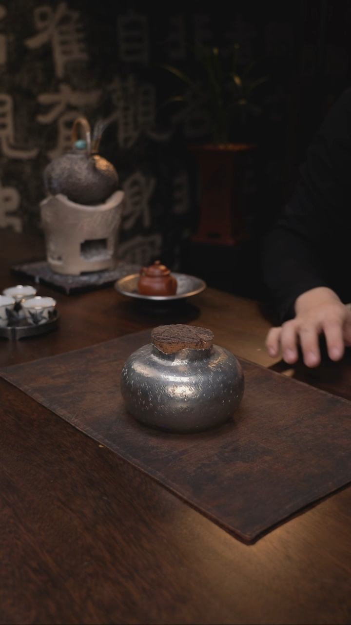 纯锡全手原色橡木塞茶叶罐
