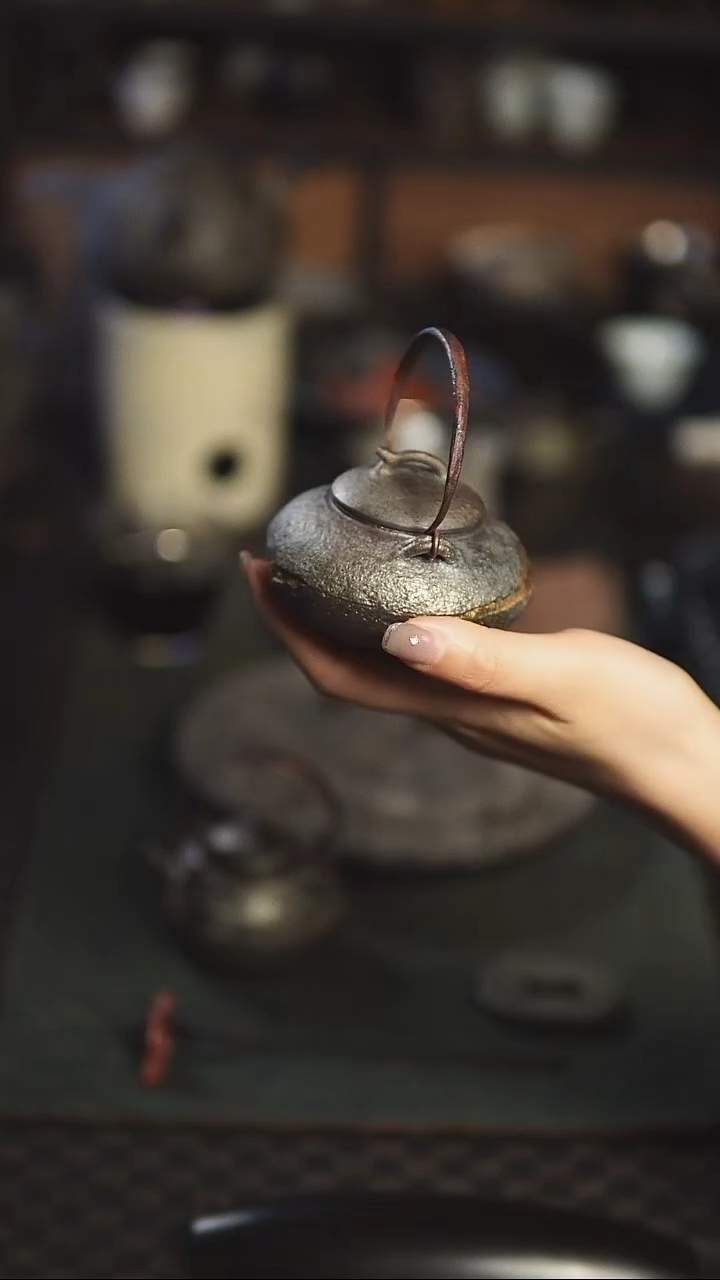 【闪购商品】潘正手作 提梁紫砂壶