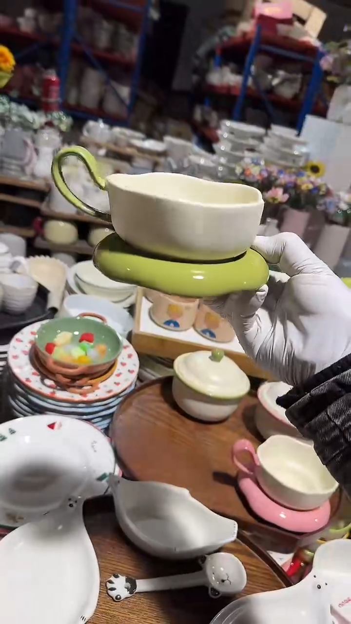 陶瓷绿色杯碟微瑕 凑满20元包邮