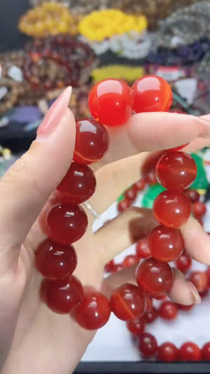 翡翠未镶嵌颈饰89