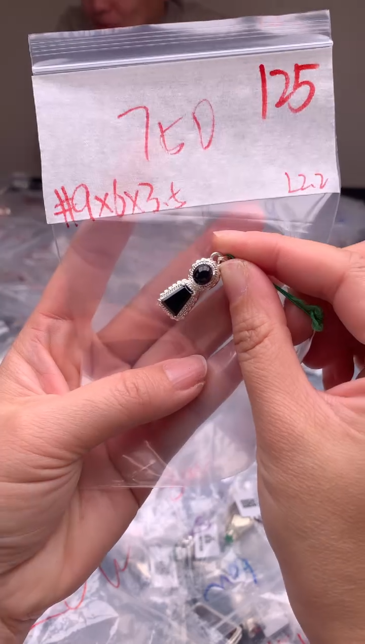 【闪购商品】定制翡翠未镶嵌毛货需精细抛光拍一发一