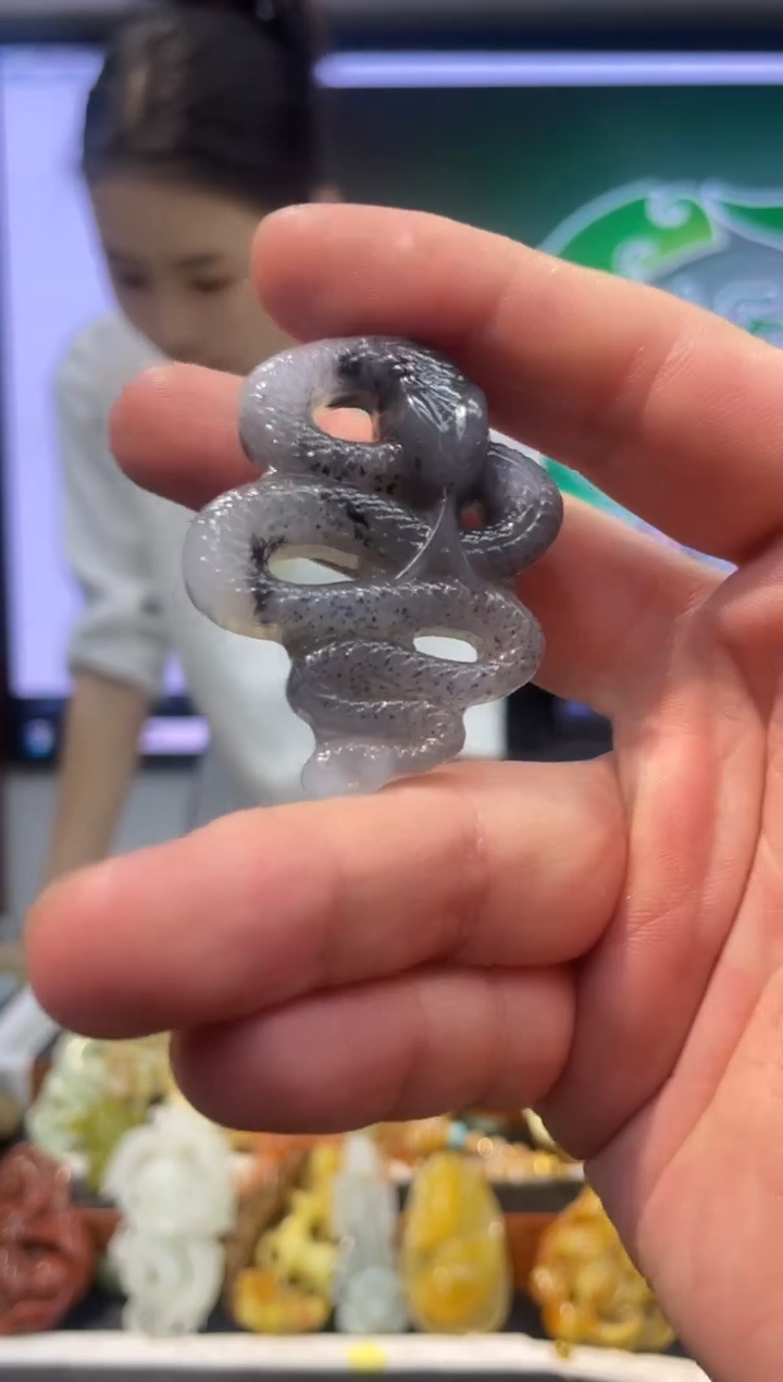 【闪购商品】岫玉吊坠未镶嵌·