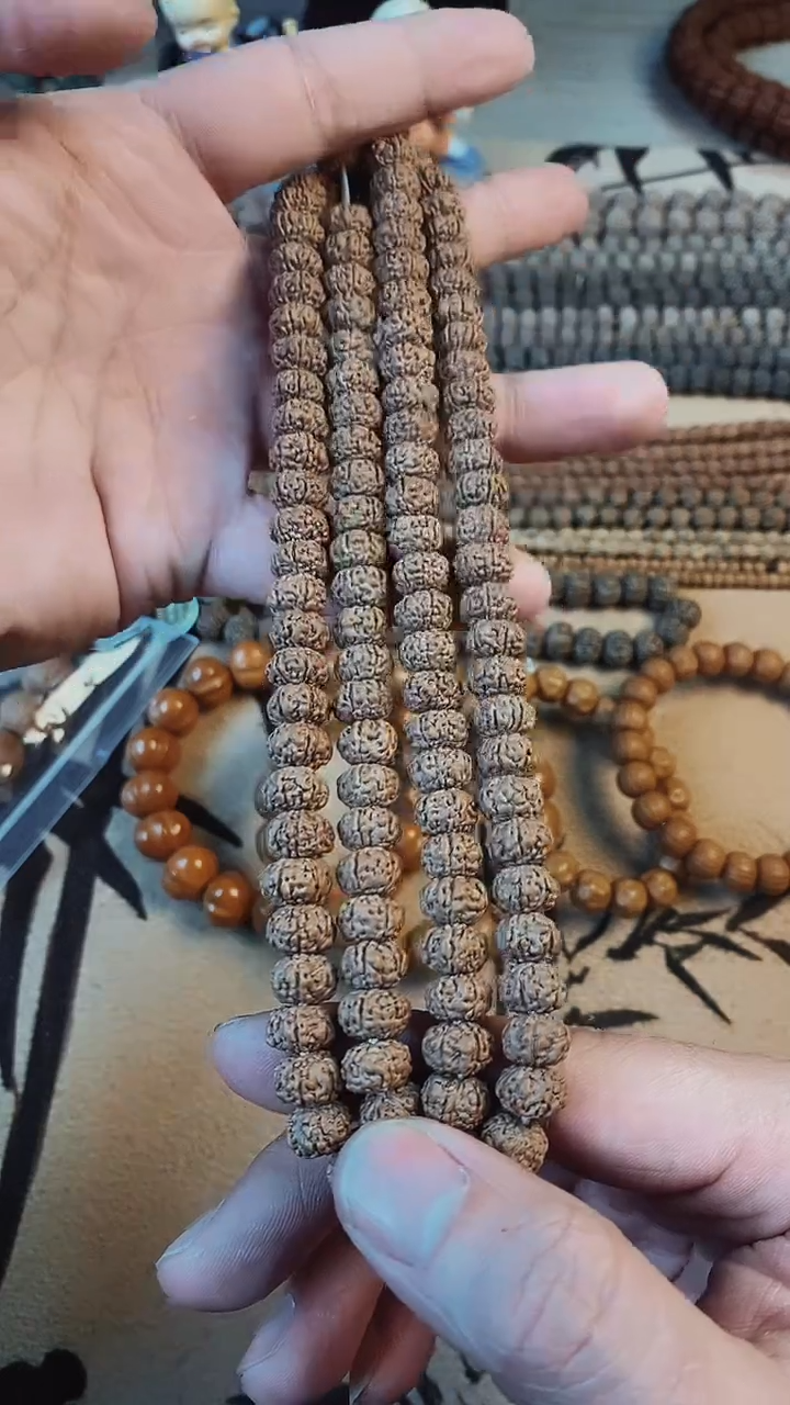 【闪购商品】金刚菩提吊坠原皮六瓣