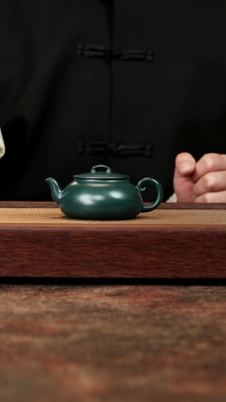 【闪购商品】紫砂茶壶民国绿七十二变