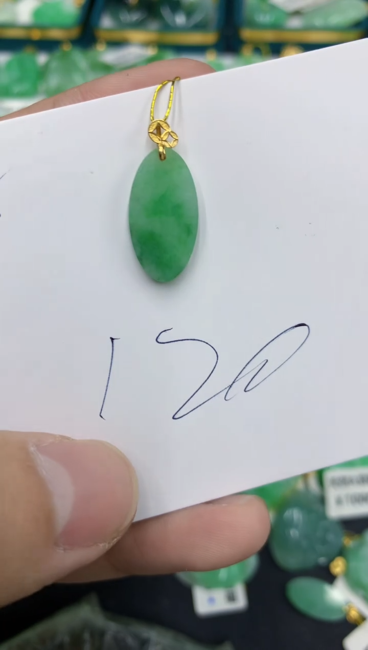 【闪购商品】翡翠颈饰18K金镶嵌翡翠