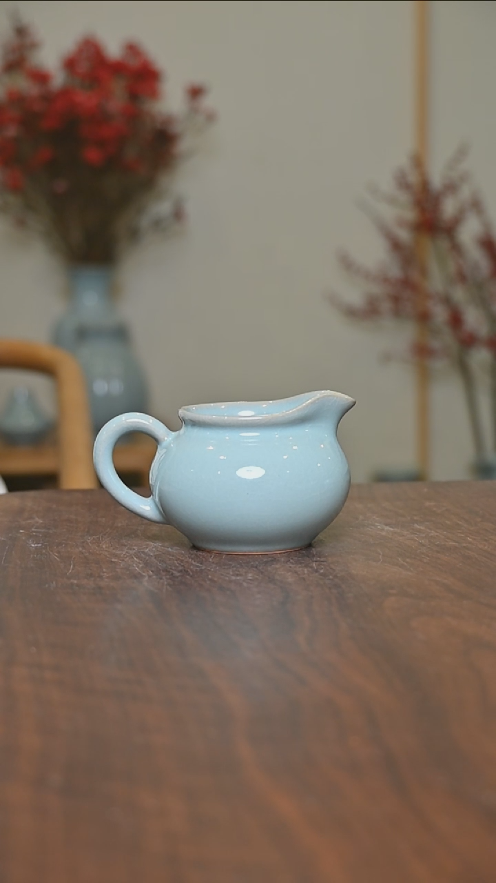 【闪购商品】其他圆公道杯 微瑕天青釉 朱家款