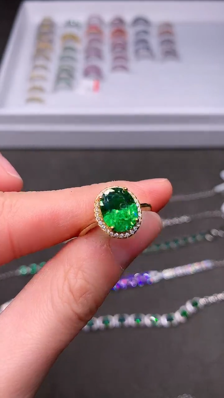 【闪购商品】石榴石（沙弗莱）戒指银S925镶嵌·····