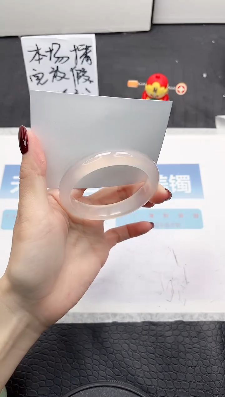 【闪购商品】石英质玉手镯未镶嵌L45-54.5