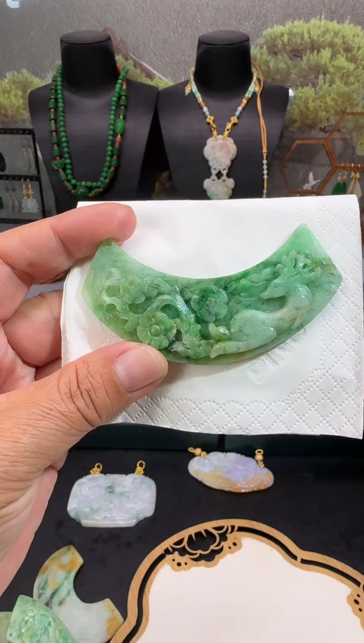 【闪购商品】定制翡翠未镶嵌牌子