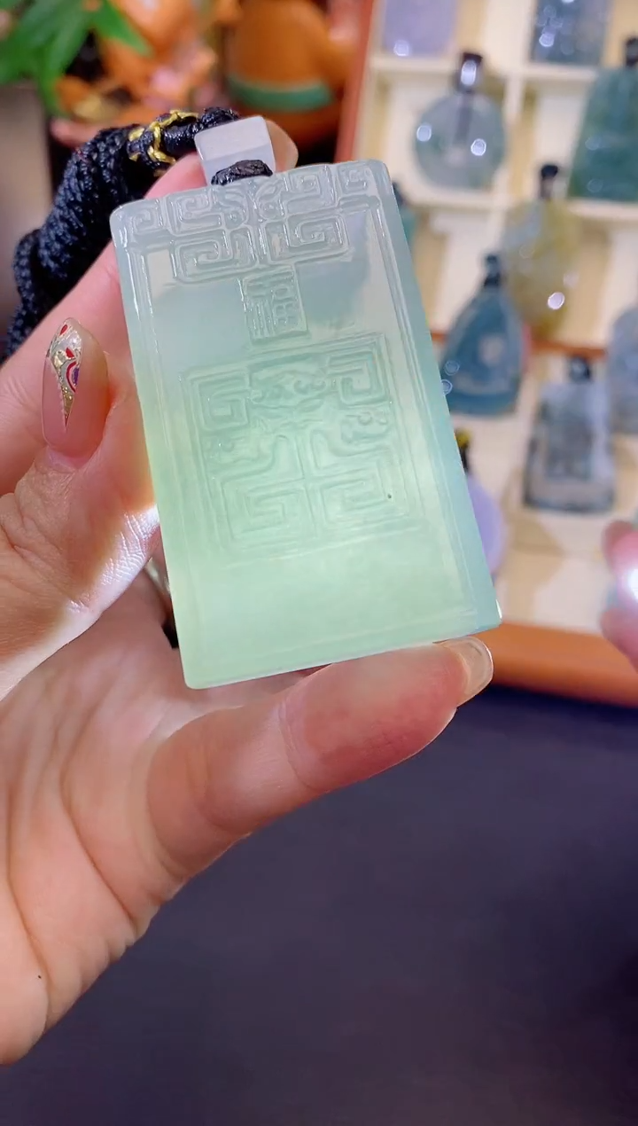 颈饰未镶嵌翡翠缅甸天然翡翠