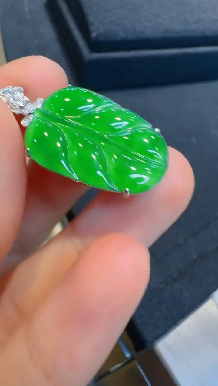 翡翠18K金镶嵌吊坠(不含链)多样性团购发一件