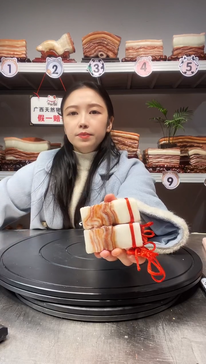 【闪购商品】天然石材柳州猪肉石