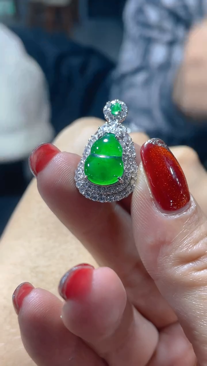 【闪购商品】定制翡翠未镶嵌天然A货翡翠（多样性发货拍一发一）