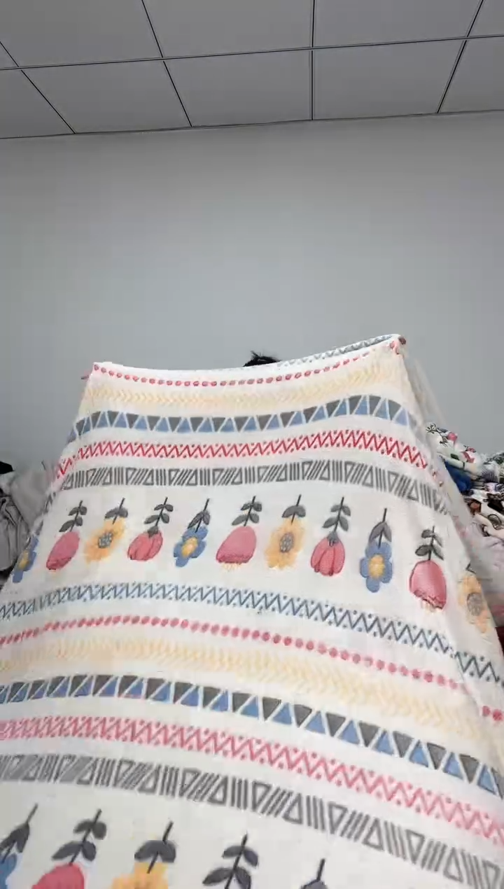 法兰绒2.5X2.2左右已主播介绍为准