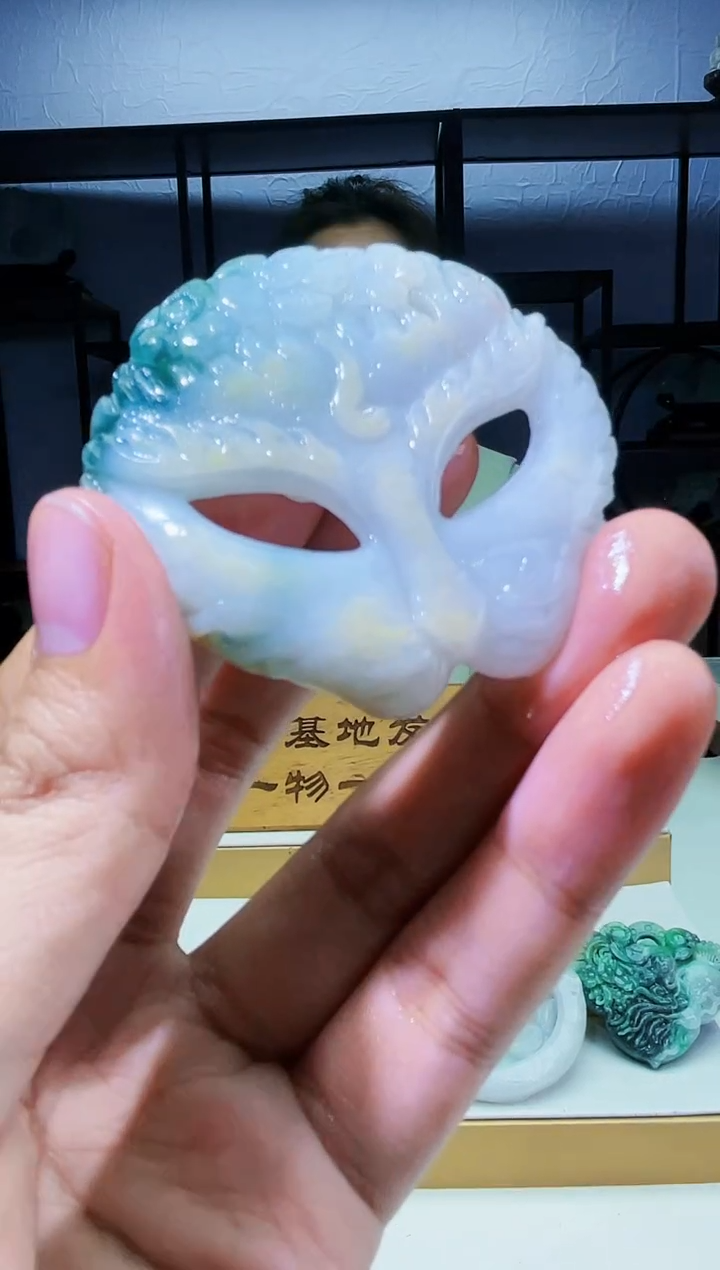【闪购商品】定制翡翠未镶嵌毛货01240022