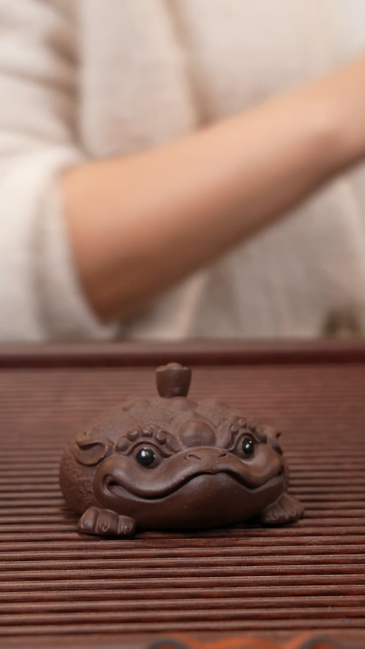 【闪购商品】紫砂茶宠金蟾盖置