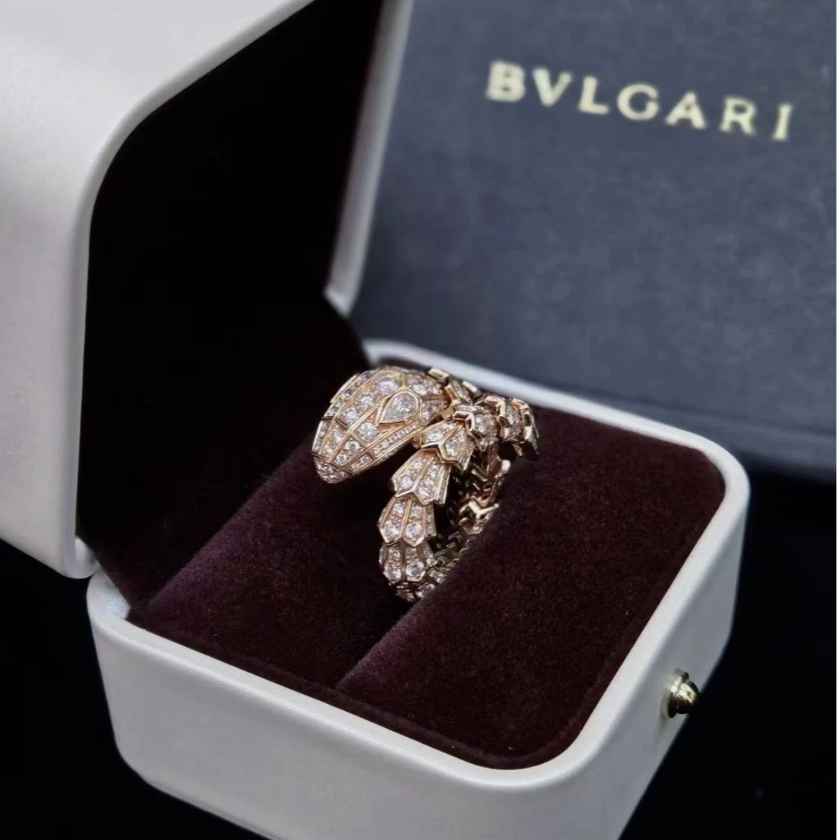 99新 BVLGARI/宝格丽 小花6欢 tubolare 玫瑰金满钻蛇头戒指