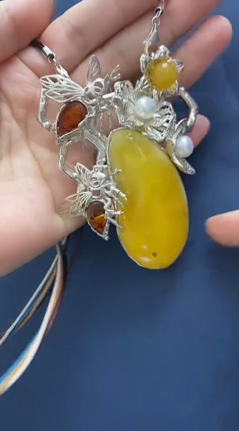 未镶嵌琥珀裸石琥珀吊坠