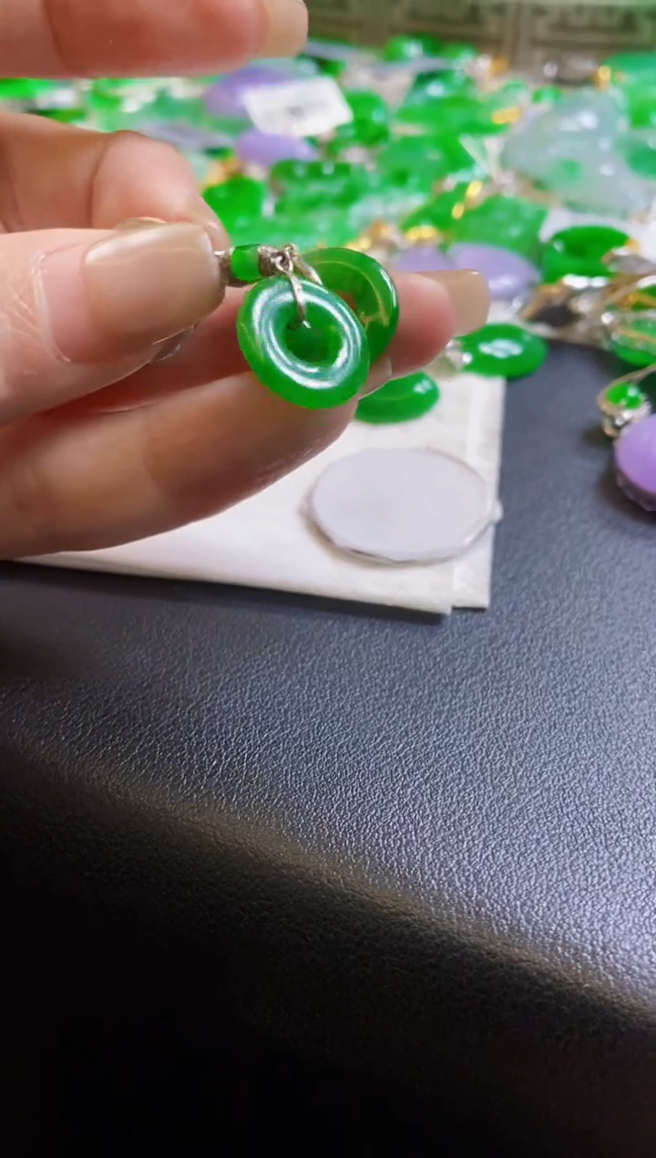 【闪购商品】定制翡翠18K金镶嵌耳饰