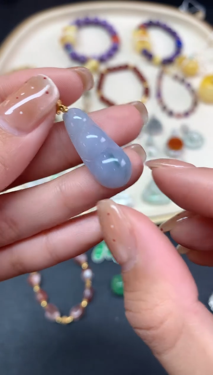 【闪购商品】翡翠吊坠(不含链)18K金镶嵌吊坠A481|1680