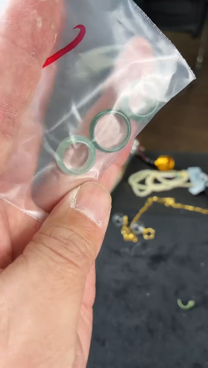 未镶嵌戒圈翡翠38拍一发3