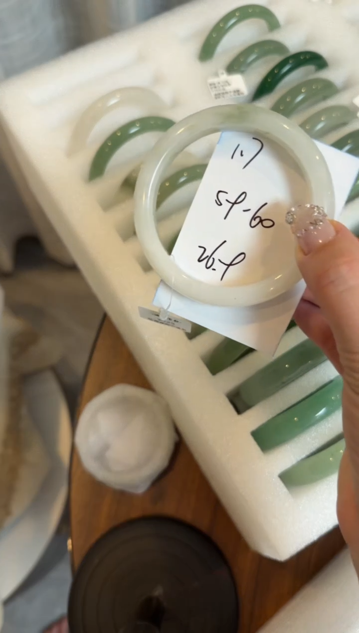 未镶嵌手镯石英质玉117//59/60