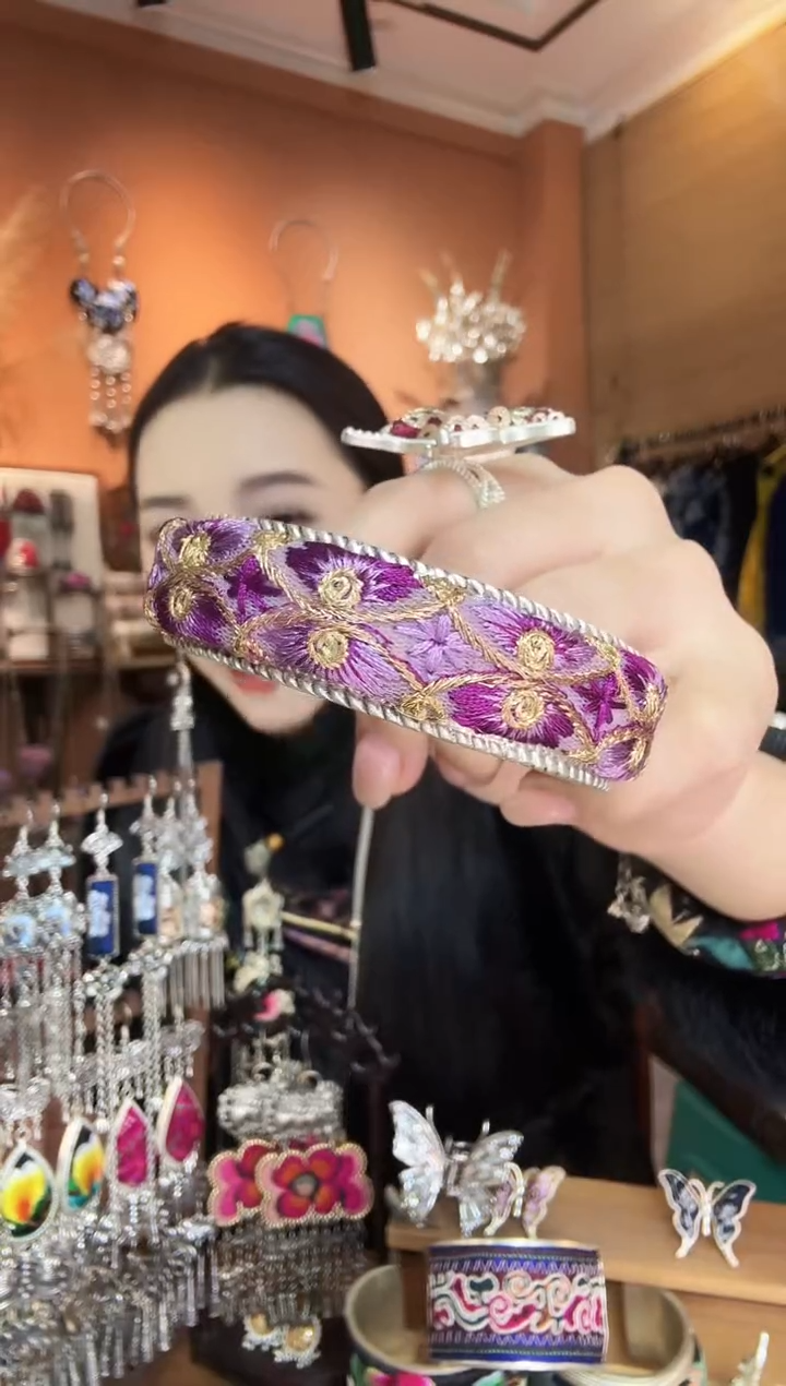 刺绣纯手工民族风手镯